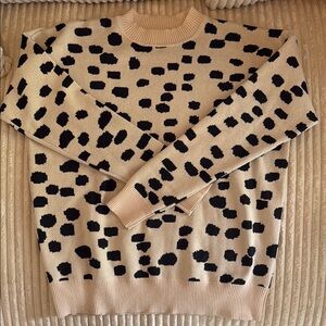 Stylish Black and Cream Sweater